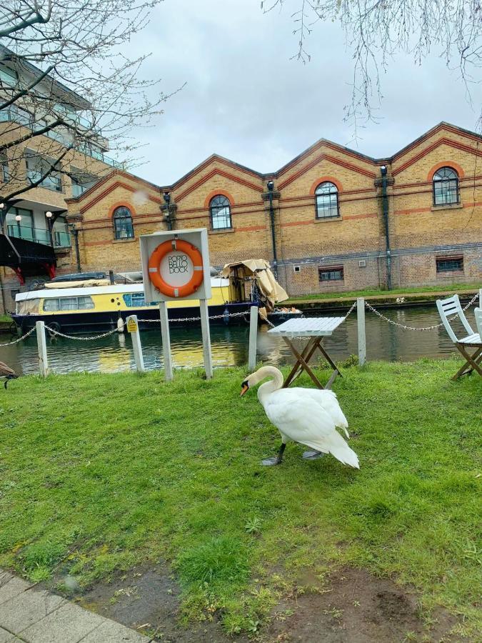 Portobello Dock Canalside Apartment London Bagian luar foto